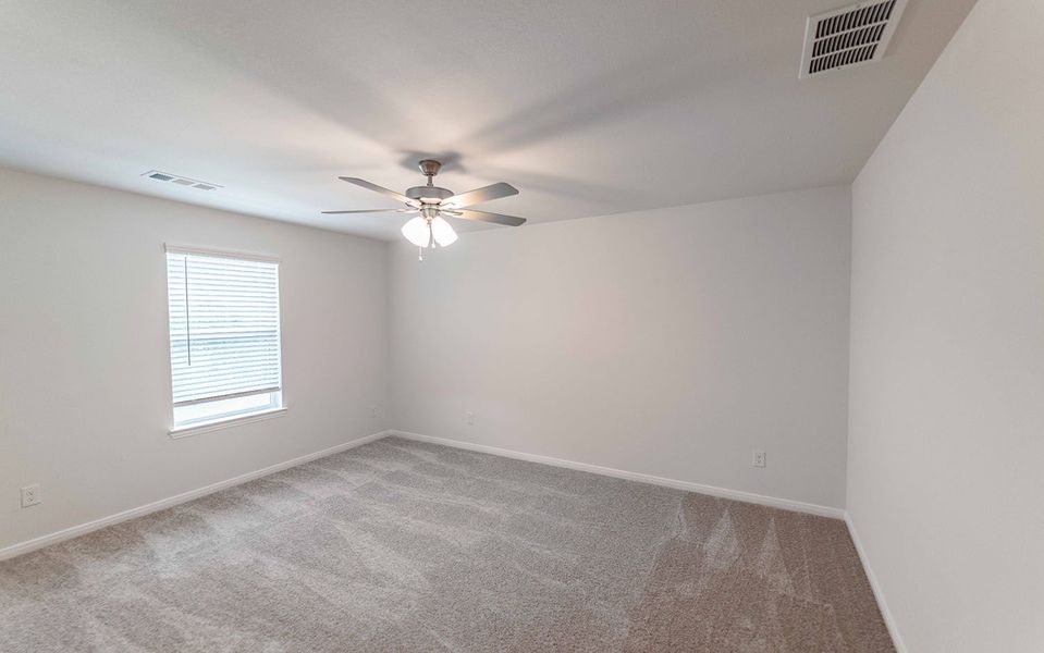 Spacious, unfurnished interior of a new home in Solterra, Mesquite (Image 16).