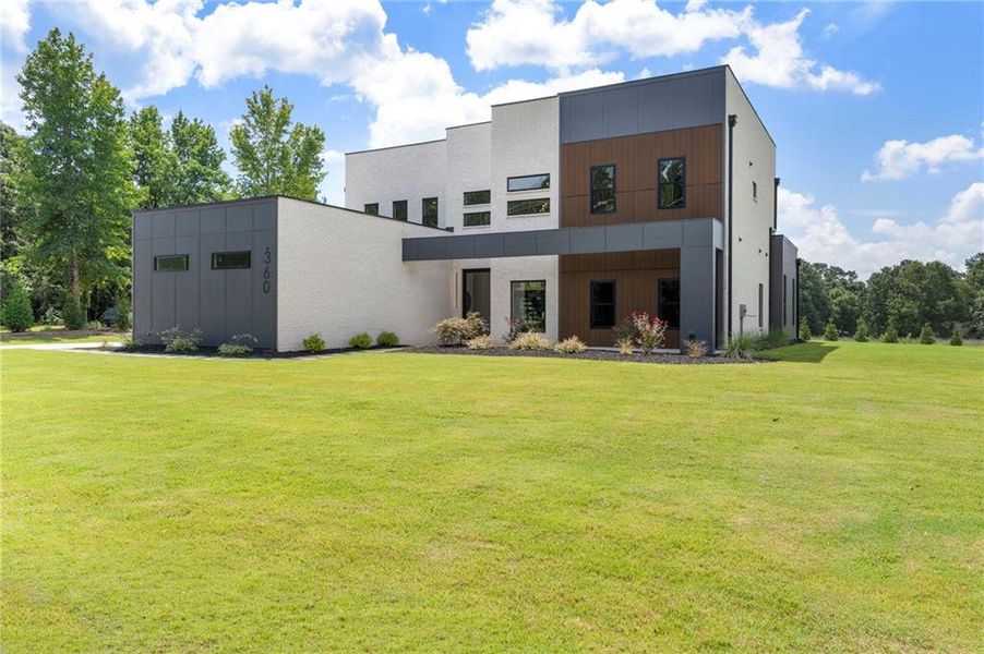 Exterior details and patio area of a home in , McDonough (Image 3).