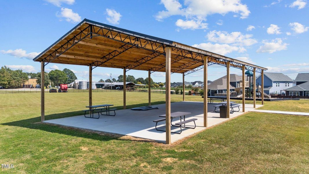 Picnic Tables Picnic Tables