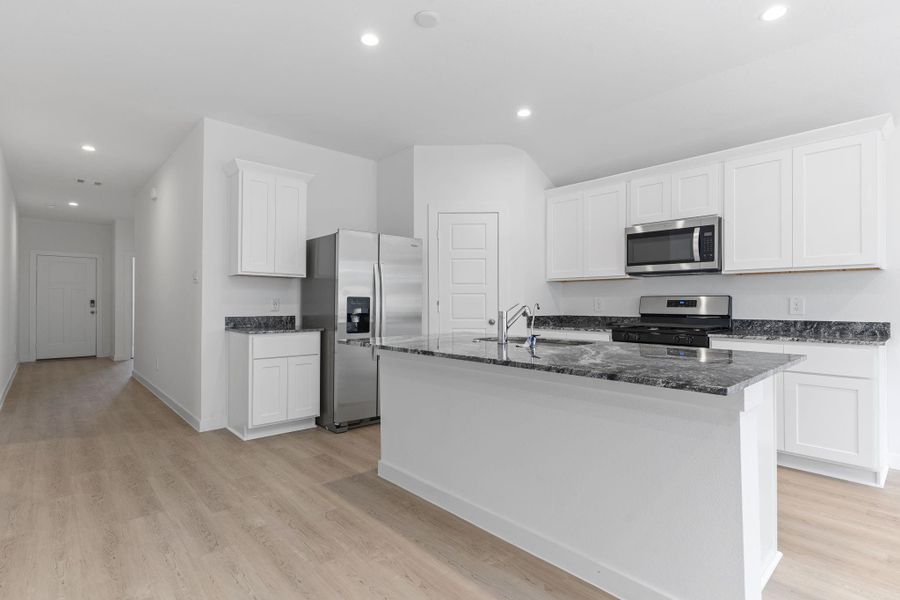 Furnished interior view inside a new home in Riverwood Ranch, Angleton (Image 6). Furnished interior view inside a new home in Riverwood Ranch, Angleton (Image 6).