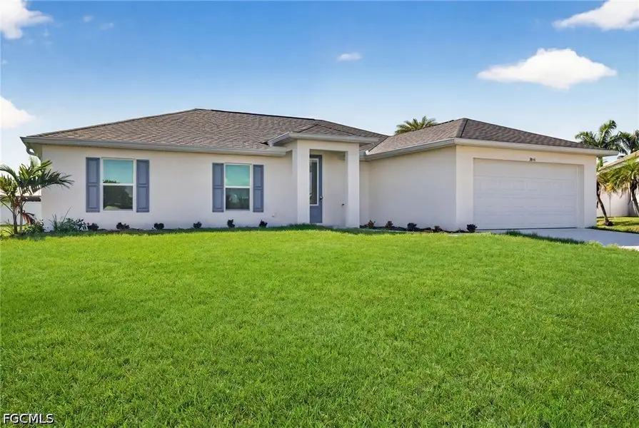 Exterior details and patio area of a home in Cape Coral, Cape Coral (Image 3).