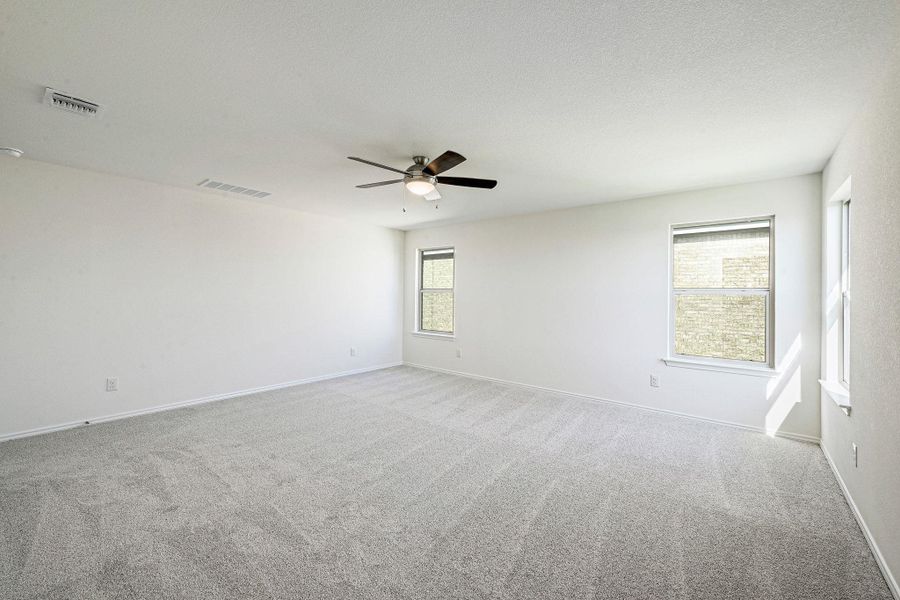 Spacious, unfurnished interior of a new home in Salerno - Classic Collection, Round Rock (Image 15). Spacious, unfurnished interior of a new home in Salerno - Classic Collection, Round Rock (Image 15).