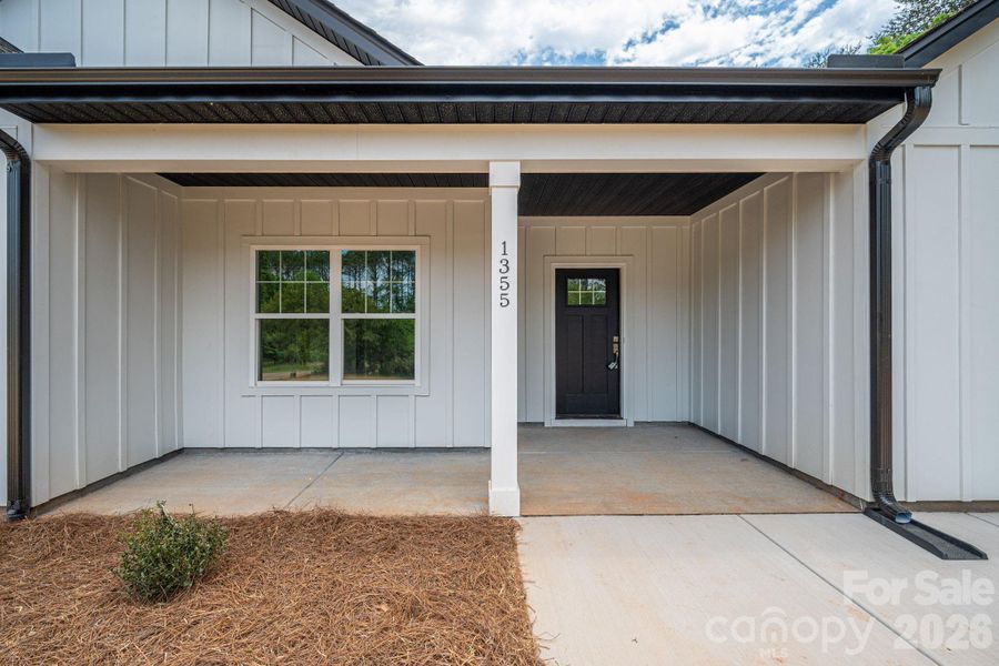 Exterior details and patio area of a home in , Maiden (Image 27).