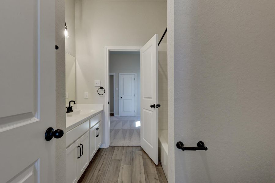 Representative furnished interior of a home built from the Sage by Ashton Woods in Arcadia Ridge, San Antonio (Image 10).