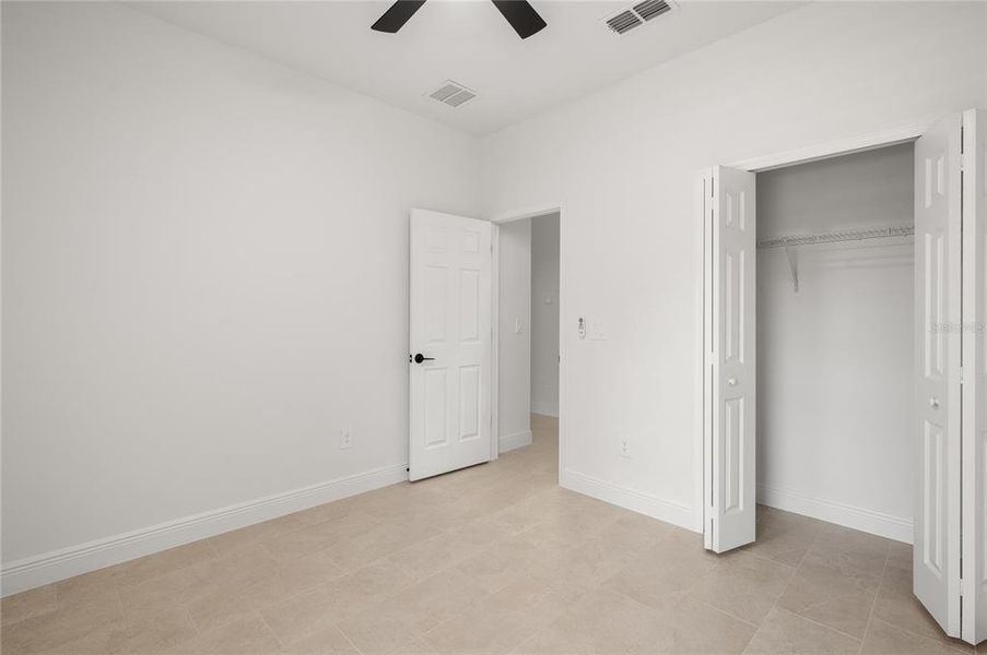 Spacious, unfurnished interior of a new home in , Orange City (Image 47).