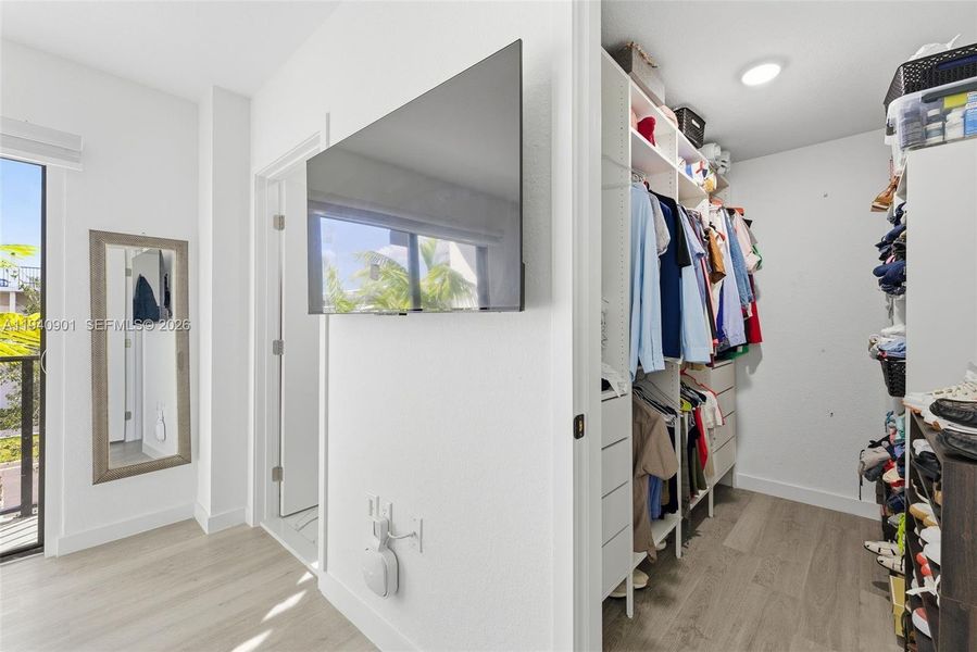 Furnished interior view inside a new home in , Homestead (Image 13).