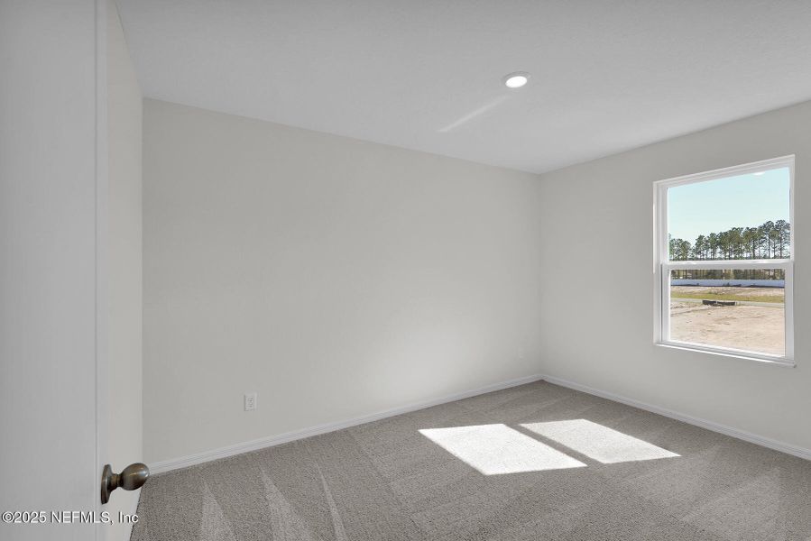 Spacious, unfurnished interior of a new home in Westport Landing, Jacksonville (Image 26).