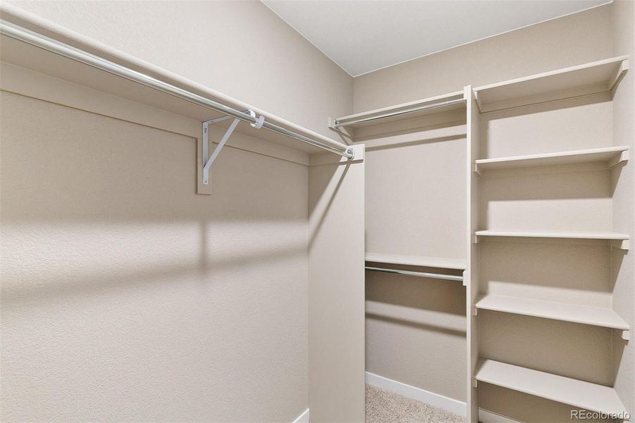 Spacious, unfurnished interior of a new home in Settlers Crossing, Commerce City (Image 12). Spacious, unfurnished interior of a new home in Settlers Crossing, Commerce City (Image 12).