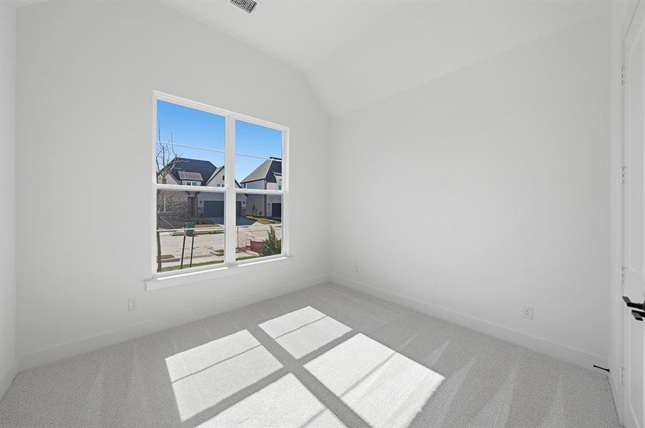 Spacious, unfurnished interior of a new home in Devonshire, Forney (Image 24).