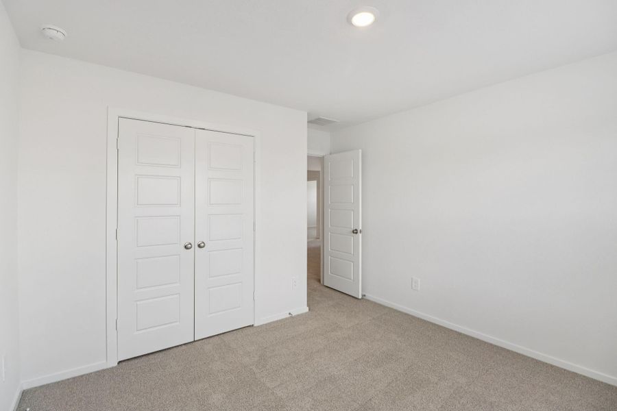 Spacious, unfurnished interior of a new home in Landing Meadows - Premier Series, New Caney (Image 35).