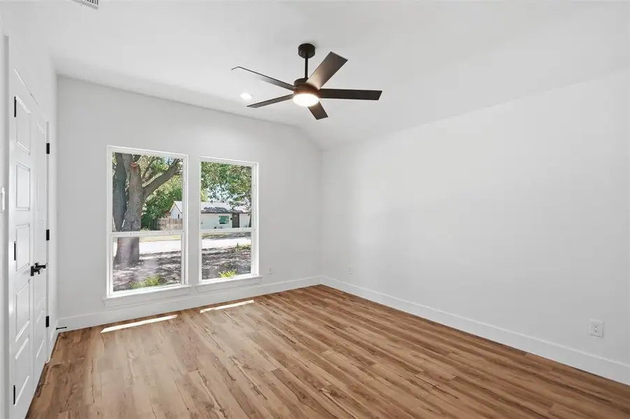 Spacious, unfurnished interior of a new home in , White Settlement (Image 17).