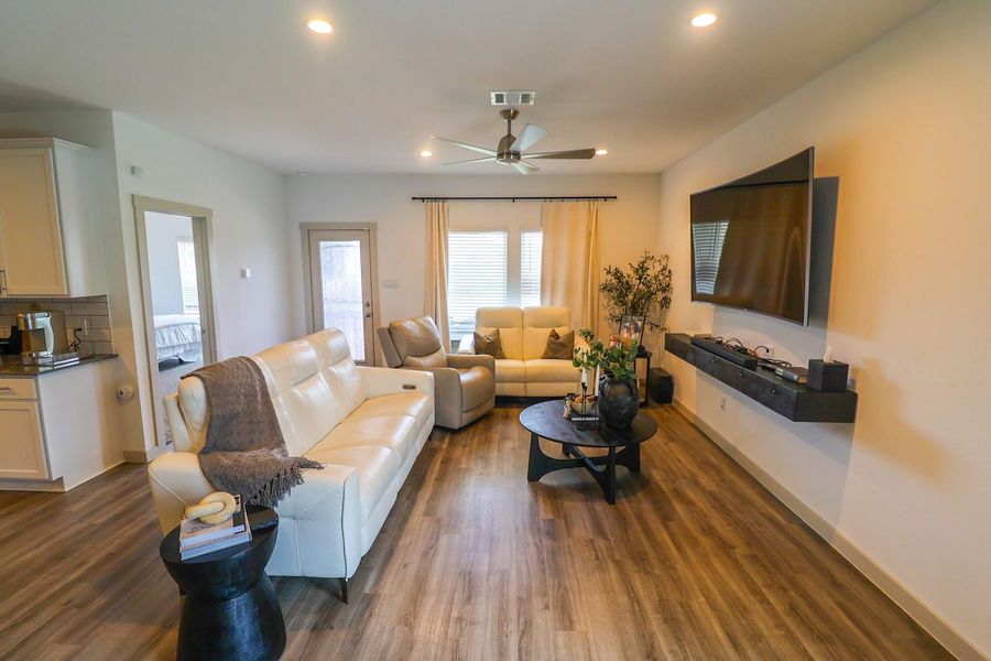 Living room / Family area Living room / Family area