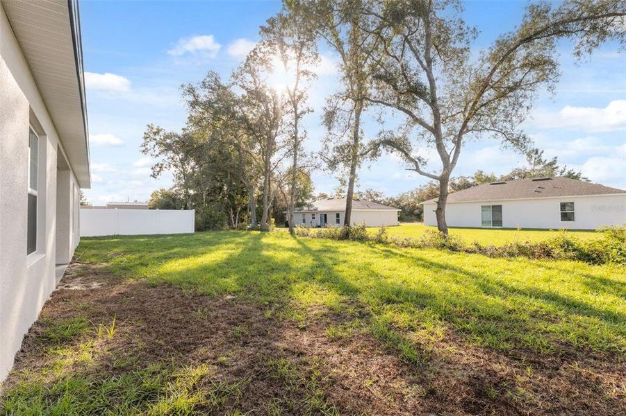 Exterior details and patio area of a home in , Ocala (Image 21).