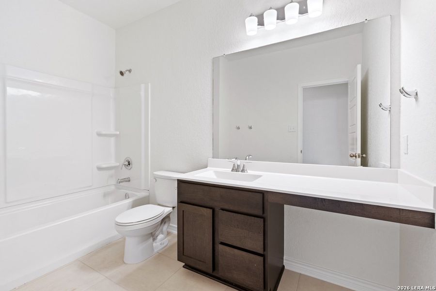 Furnished interior view inside a new home in Knox Ridge, Converse (Image 9). Furnished interior view inside a new home in Knox Ridge, Converse (Image 9).