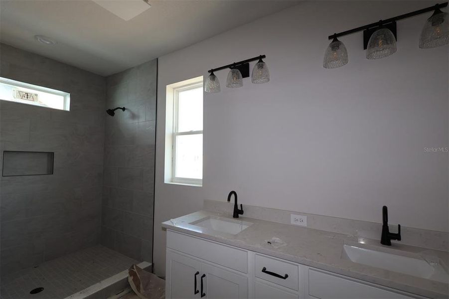 Image 12 of a home in Eastlyn. Image 12 of a home in Eastlyn.