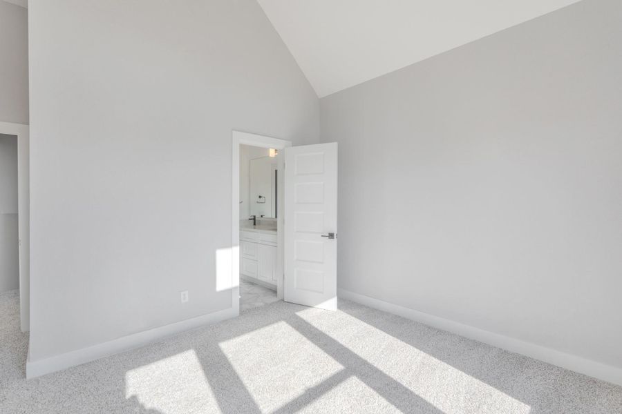 Image 6 of a home in . Image 6 of a home in .