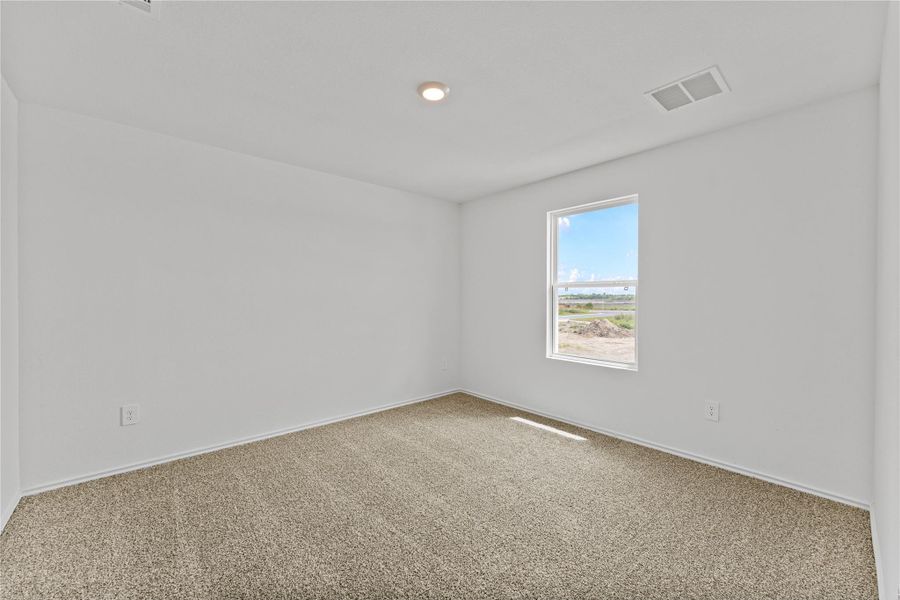 Spacious, unfurnished interior of a new home in Prairie Lakes, Buda (Image 23).