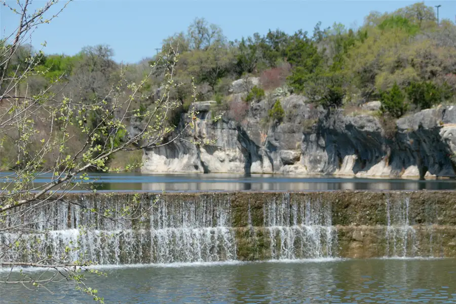 Natural landscape and outdoor views near Parkside On The River in Georgetown (Image 9).