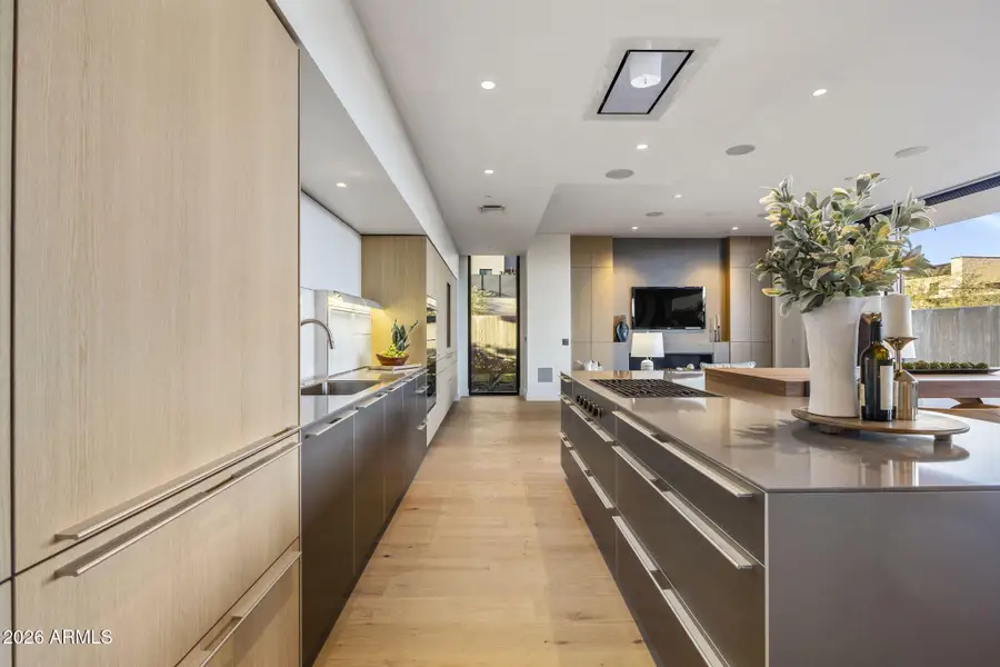 4849 N CAMELBACK RIDGE DR B108