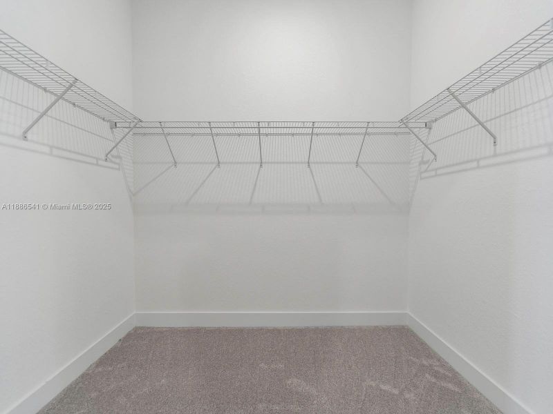 Spacious, unfurnished interior of a new home in , Homestead (Image 13).