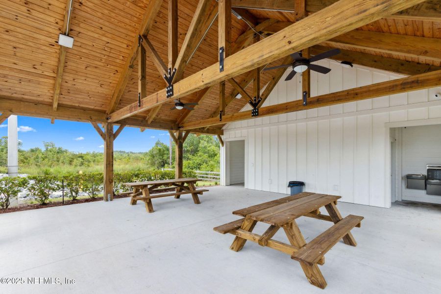 Community amenities in River Glen, Yulee (Image 51). Community amenities in River Glen, Yulee (Image 51).