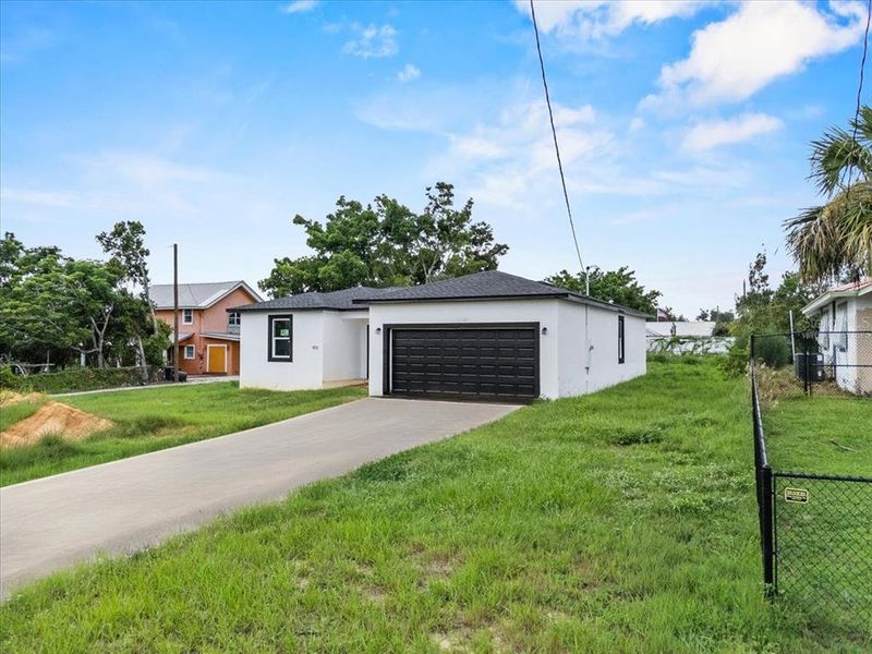 Image 21 of a home in . Image 21 of a home in .