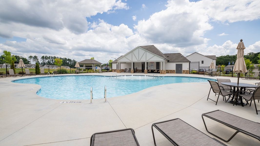 Community amenities in Rosewood Farms, Acworth (Image 18).