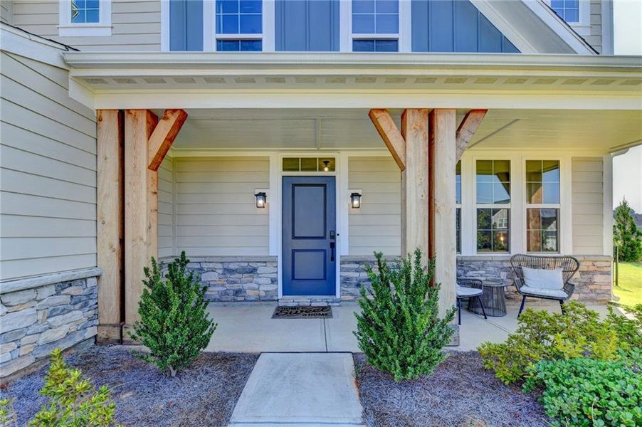 Exterior details and patio area of a home in Sweetbay Farm, Lawrenceville (Image 4).