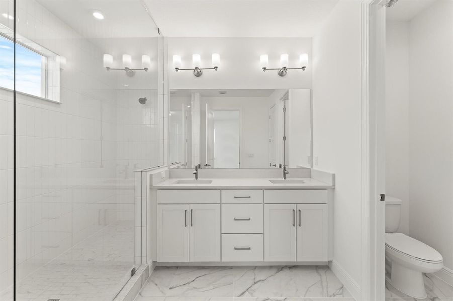 US_SEF_BELLIS_LOT 201_OWNERS BATH US_SEF_BELLIS_LOT 201_OWNERS BATH