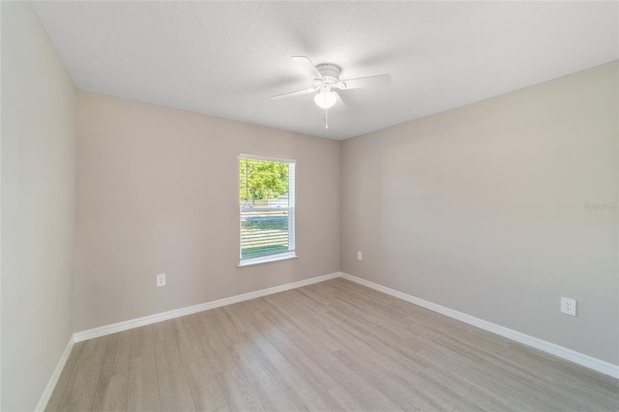 Spacious, unfurnished interior of a new home in , Ocklawaha (Image 19).