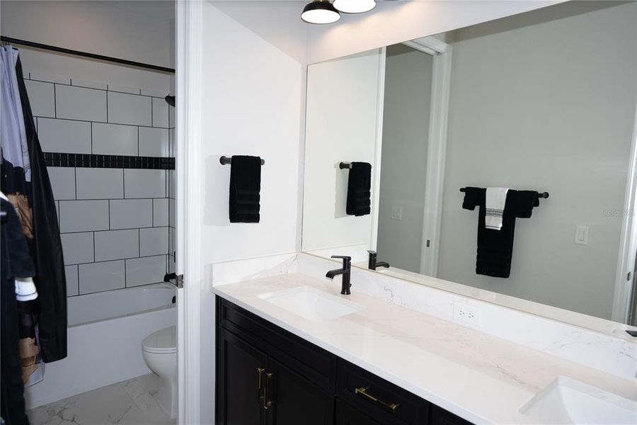 Furnished interior view inside a new home in , Sarasota (Image 35).