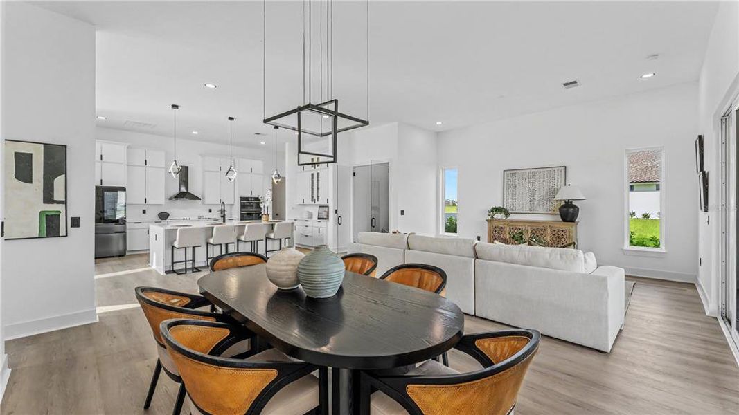 Furnished interior view inside a new home in , Lake Alfred (Image 5).