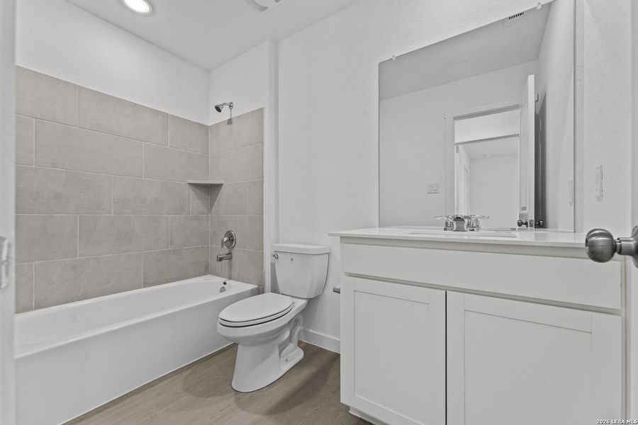 Furnished interior view inside a new home in Grace Valley, Marion (Image 7).