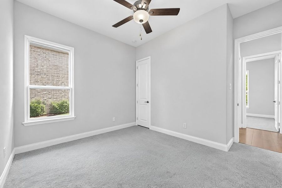 Spacious, unfurnished interior of a new home in South Oak, Lakewood Village (Image 23).