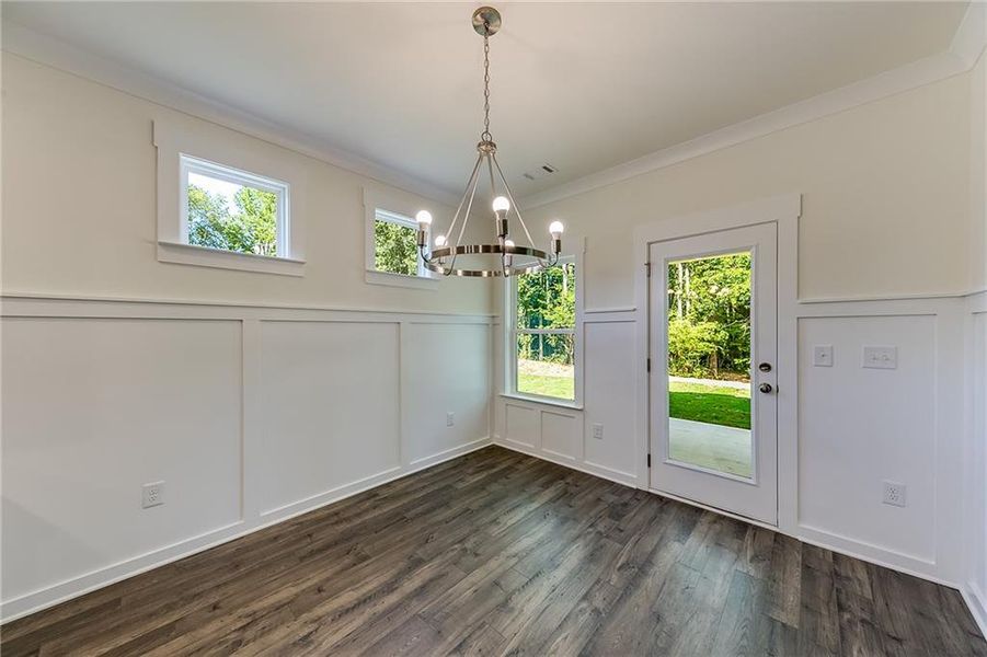 Spacious, unfurnished interior of a new home in , Jefferson (Image 27).