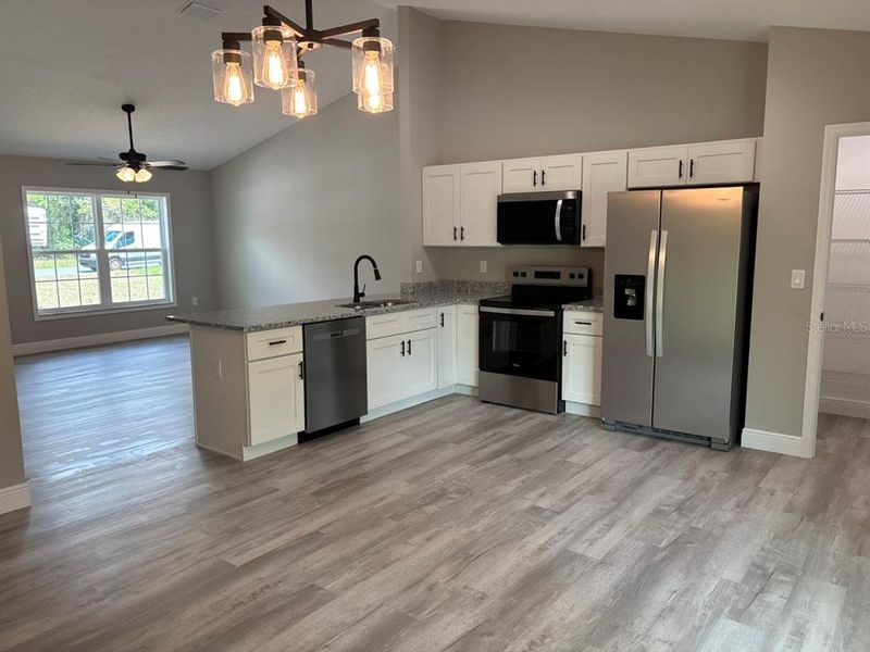 Furnished interior view inside a new home in , Dunnellon (Image 9).