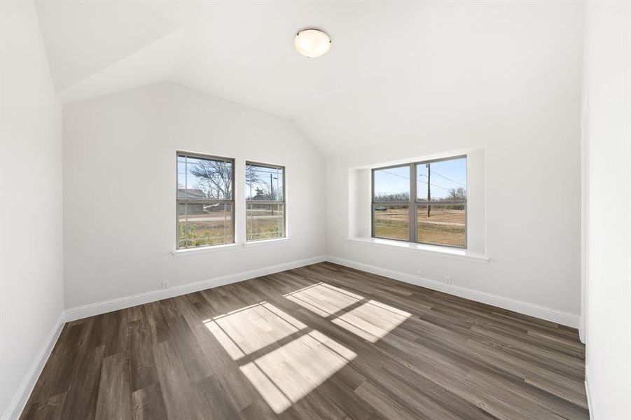 Spacious, unfurnished interior of a new home in , Venus (Image 14). Spacious, unfurnished interior of a new home in , Venus (Image 14).