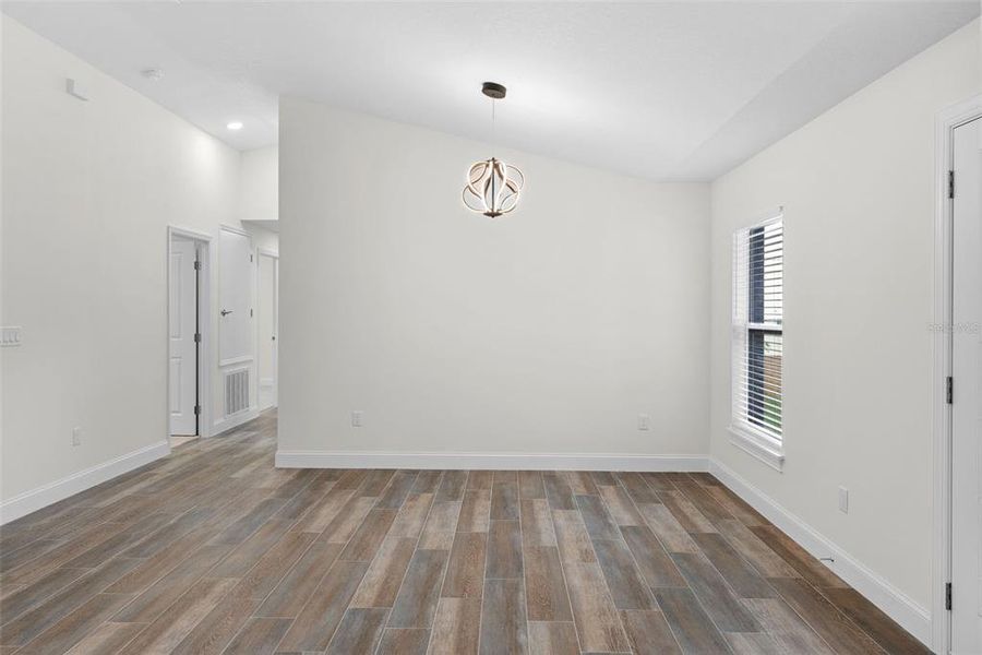 Spacious, unfurnished interior of a new home in , St. Petersburg (Image 26).