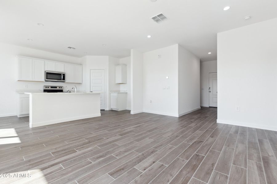 Package May Vary Package May Vary