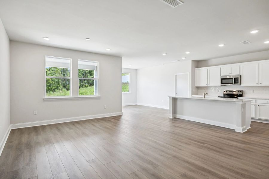 Spacious, unfurnished interior of a new home in Cedars at Cane Ridge | 55+ Community, Antioch (Image 19).