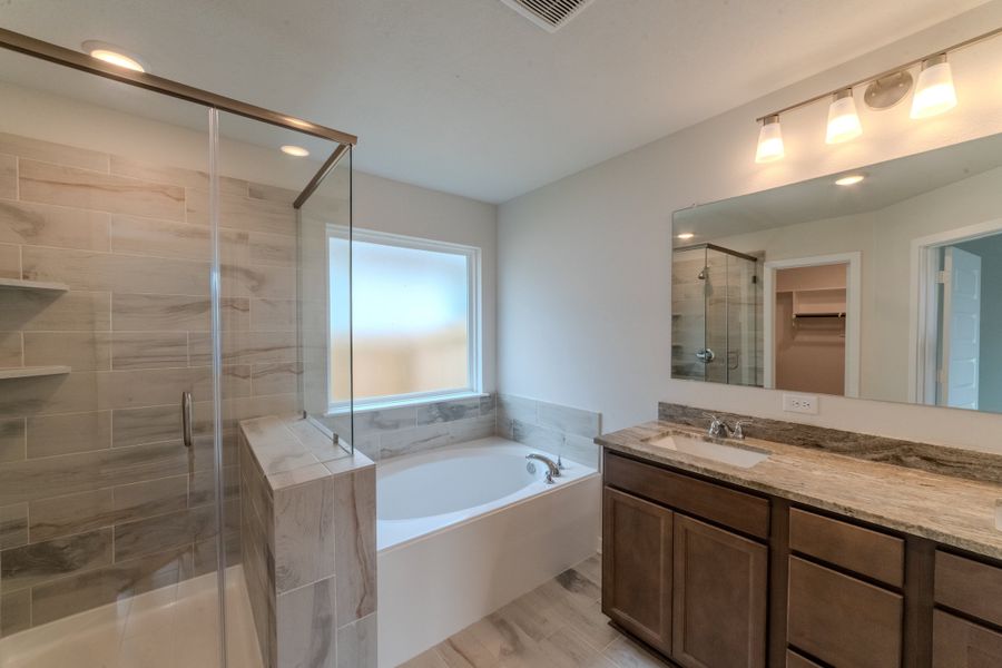 Furnished interior view inside a new home in Pleasant Hill, Bryan (Image 5).