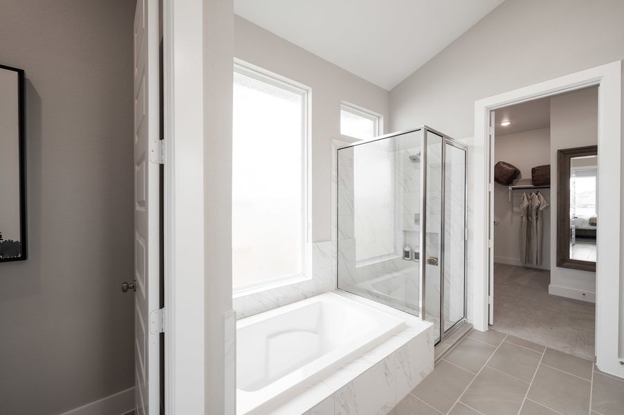 Representative furnished interior of a home built from the Verdin by Tri Pointe Homes in Pecan Ridge, Fulshear (Image 39).