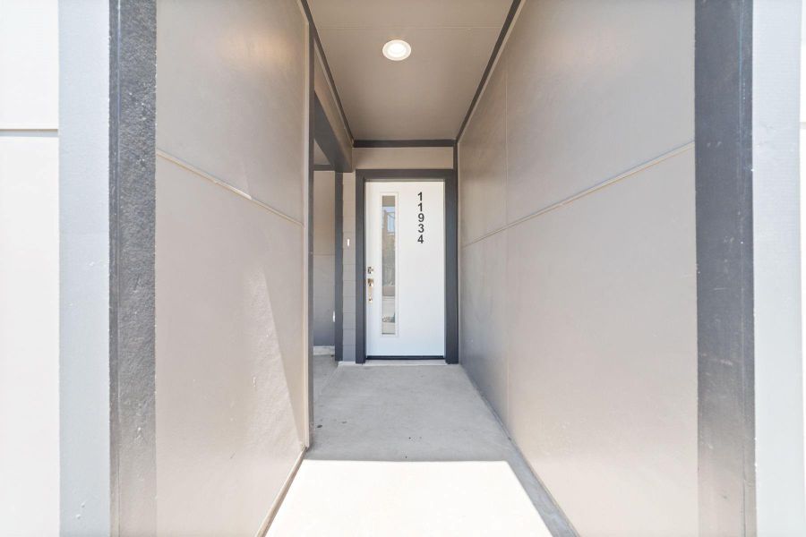 Exterior details and patio area of a home in , Houston (Image 16).