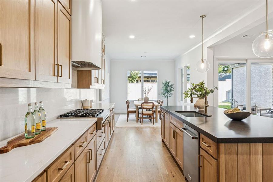 Furnished interior view inside a new home in , Dallas (Image 12).