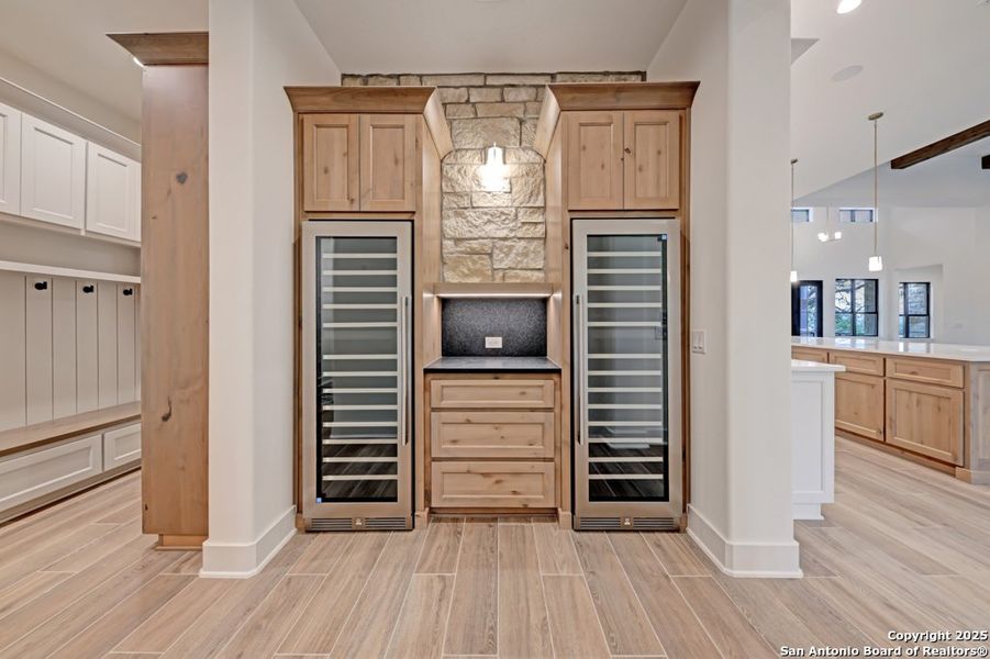 Furnished interior view inside a new home in , Boerne (Image 28).