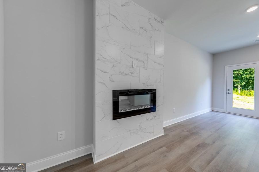 Spacious, unfurnished interior of a new home in Chimney Oaks Townhomes, Homer (Image 12). Spacious, unfurnished interior of a new home in Chimney Oaks Townhomes, Homer (Image 12).