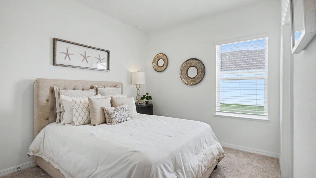 Representative furnished interior of a home built from the Sheffield by Maronda Homes in Royal Highlands, Brooksville (Image 11).