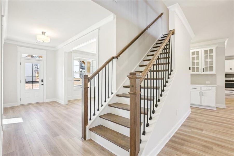 Spacious, unfurnished interior of a new home in Ponderosa Farms Reserve, Gainesville (Image 34).