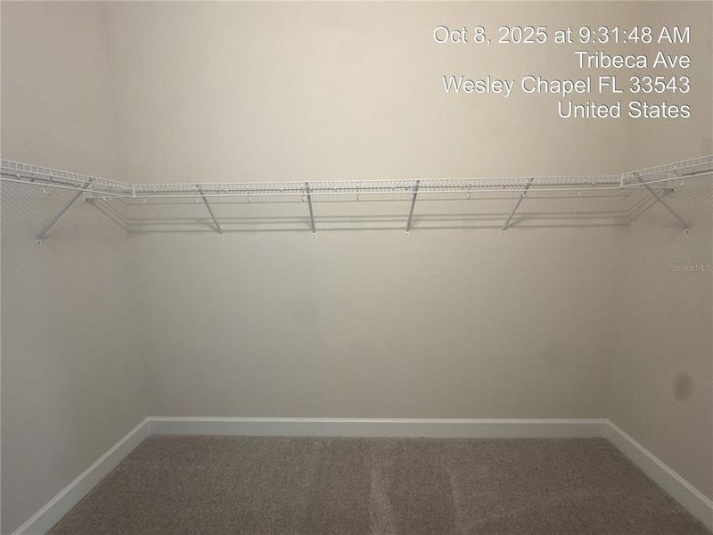 Spacious, unfurnished interior of a new home in Valencia Ridge, Wesley Chapel (Image 28).