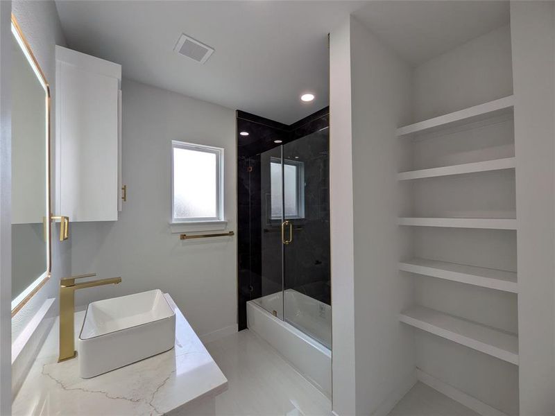 Furnished interior view inside a new home in , Dallas (Image 11).